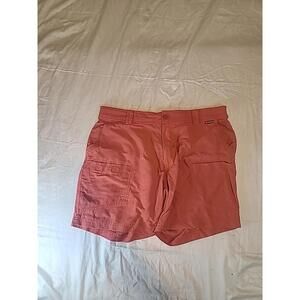 Simms Fishing High Water Shorts Men’s Size Extra Large Waist 10” Inseam Coral